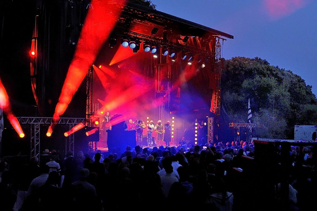 Esplanade Salies De Bearn Batz Sur Mer